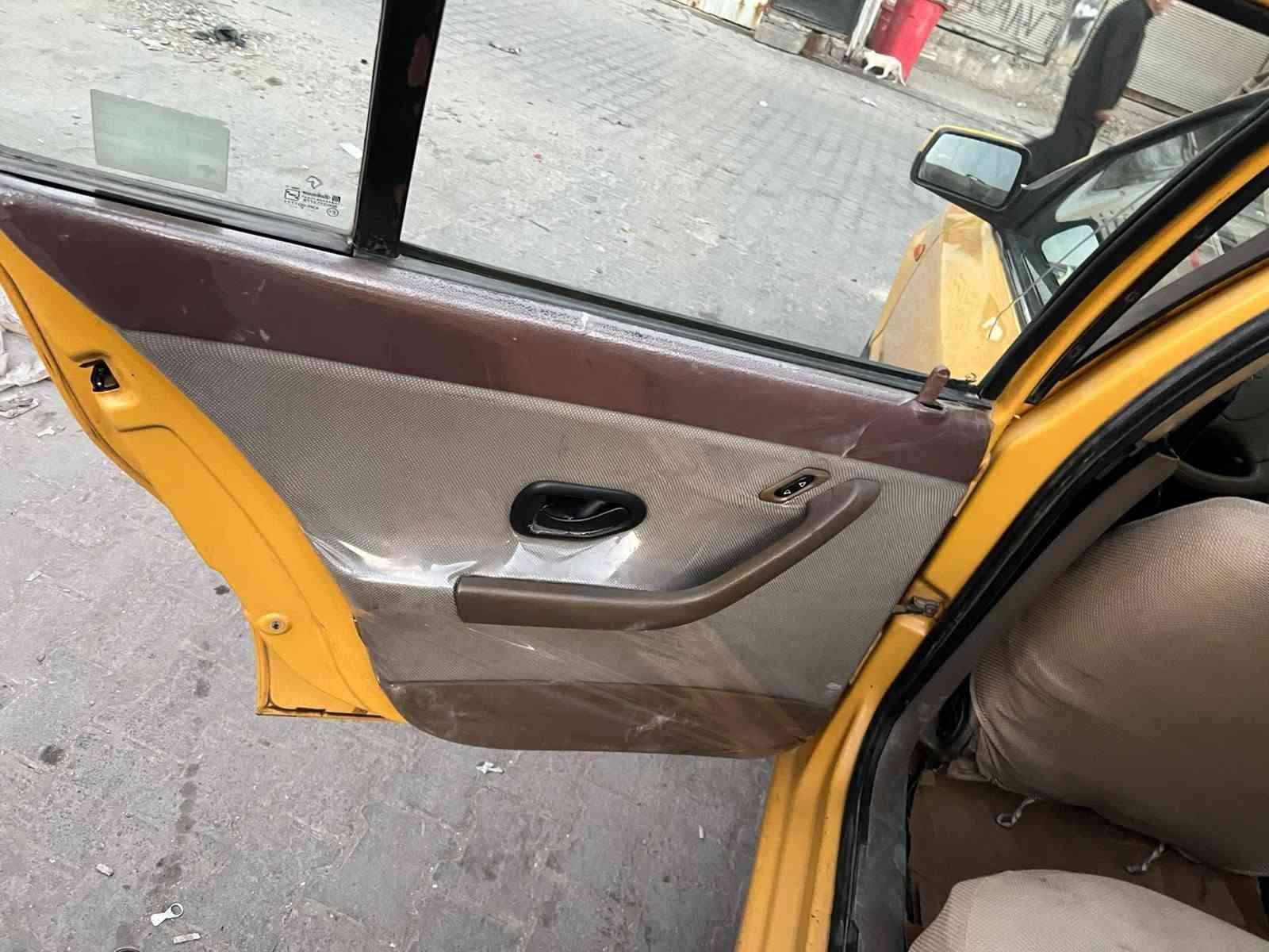 سلام عليكم سمند موديل ٢٠١٢ رقم نكليزي بغداد بسمنه مصفره هيه و غرامه سنويه جديده تخم تاير جديد تبريد ثلج 🥶 بطنه جديد بلادي مكينه و كير جدد كهربايات كله جدد مكان بغداد مدينه الصدر شارع جوادر سعر 28 رقم الهاتف ***********
