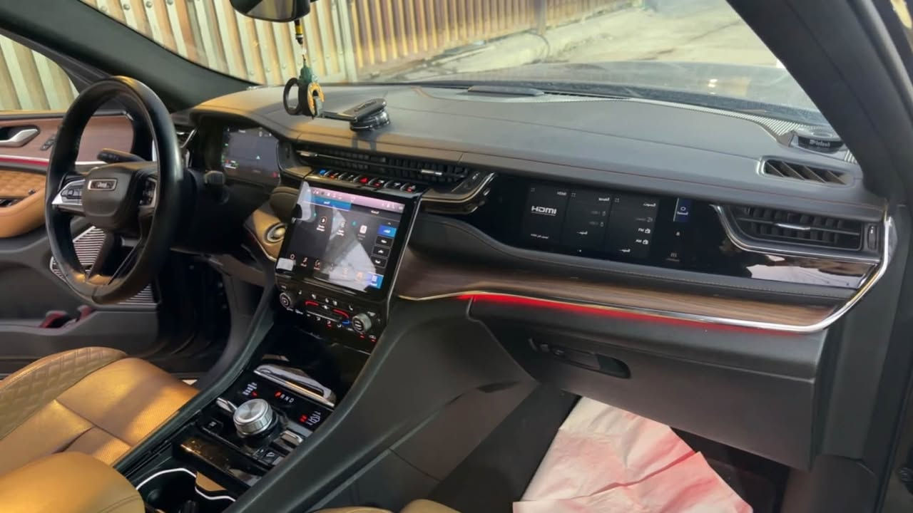 جيب سومت2023 أعلى فئة بالجيب
اعلى  مواصفات بالجيب حادث بسيط 

وJeep Summit Reserve 4Xe Plug-in Hybrid

هايبرد + بلك أن ( سومت)

الموديل: 2023

العداد: 65 الف كيلو 

الحادث: جاملغ وكردحه بالباب بدون شاصي بدون لغد بدون بدبه بدون ايرباك بدون اي شي كفاله من كلشي صور الحادث مرفقه

المواصفات:
جكات

رادار ( امامي - جانبي - خلفي )

قيادة ذاتية

أربع كامرات محيطية 360

خمسة بصمات دخول ذكي بدون مفتاح

بانوراما

كشنات دبل كهرباء + مساج + تدفئة + تبريد امامي خلفي

أنارة محيطية

نظام الصوت ماكنتوش ( 19 سماعة )

شاشة وسطية + شاشة امام الراكب

كيجات دجتل

فتح الصندوق الخلفي مع حركة القدم

المقاعد  تبريد وتدفئة 

تدفئه ستيرن

حساسات أمامية + خلفية + جانبيه

ومواصفات السومت معروفه

السعر 33,500$ بيها مجال 

مكان السيارة بغداد
***********
