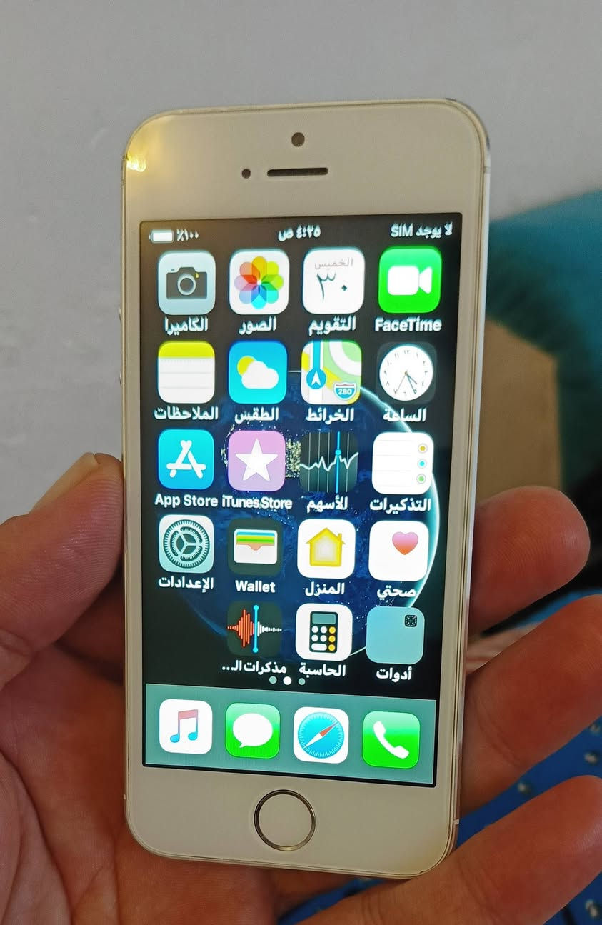 ايفون 5s • ذاكرة 16 • بطارية 100%