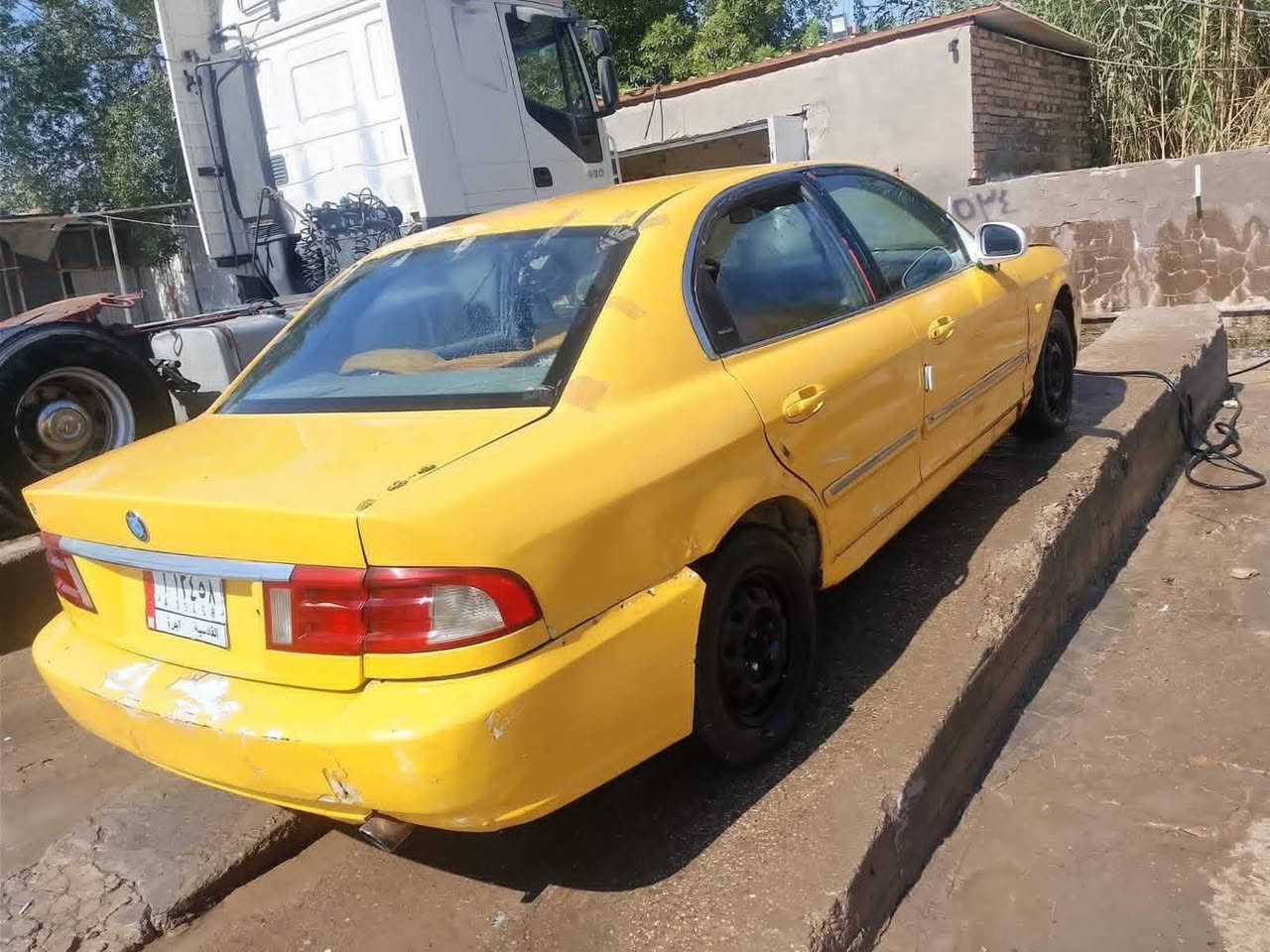 سلام عليكم البيع كيه اوباتم موديل 2002 مكين كير كفال حدايه نص ونص  كير عادي جديد ستوني شادهن المكينة ولكير كفال تخم تاير جديد الكشر شوف بعينك رقم قادسيه تحويل مباشر ابيع بس تحويل هيه وغرمات عليه 200هيه وغرامه 300 ابيع بس مالك سعر 17 وبيه مجال الشراي‏‪*********** بيع او مراوس
