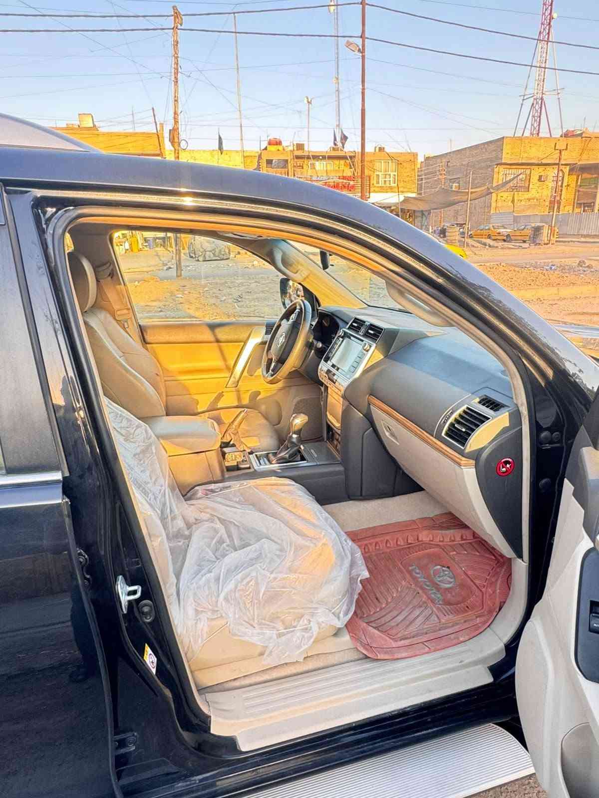 للبيع او (مراوس) برادو 2019 رقم بغداد فول vx ماشيه96// بيهه بابين صبغ اثر شخط مكاني بغداد الأمين الشراي يتصل *********** رجأالشراي فقط بغداد, العراق
