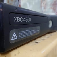 اكس بوكس 360 شغال وكامل ملحقاته وثلاث يدات  بي 22 لعبة قويات  السعر 11...