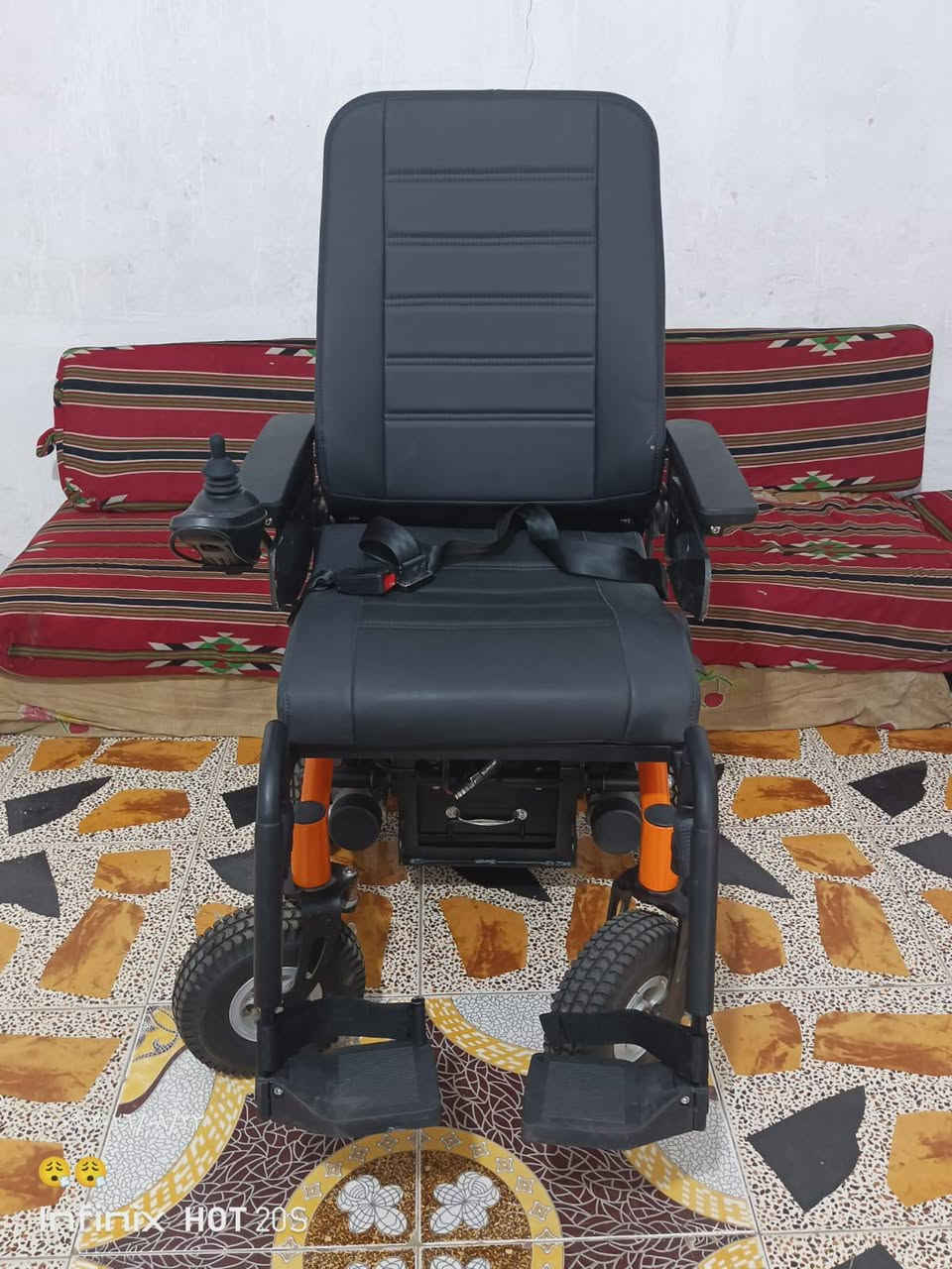 كرسي كهربائي من شركة،ENJOY  Care،جديد ما مستعمل للبيع للاستفسار اتصل ***********

