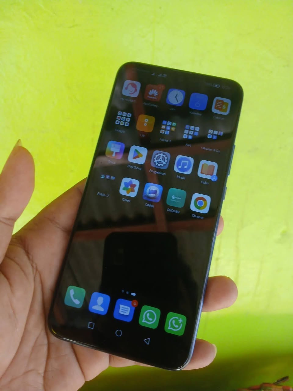 Y9 s prime باب اول شرط
الجهاز مكفول السعر ١٠٠ الف قفل

اتصال ***********
