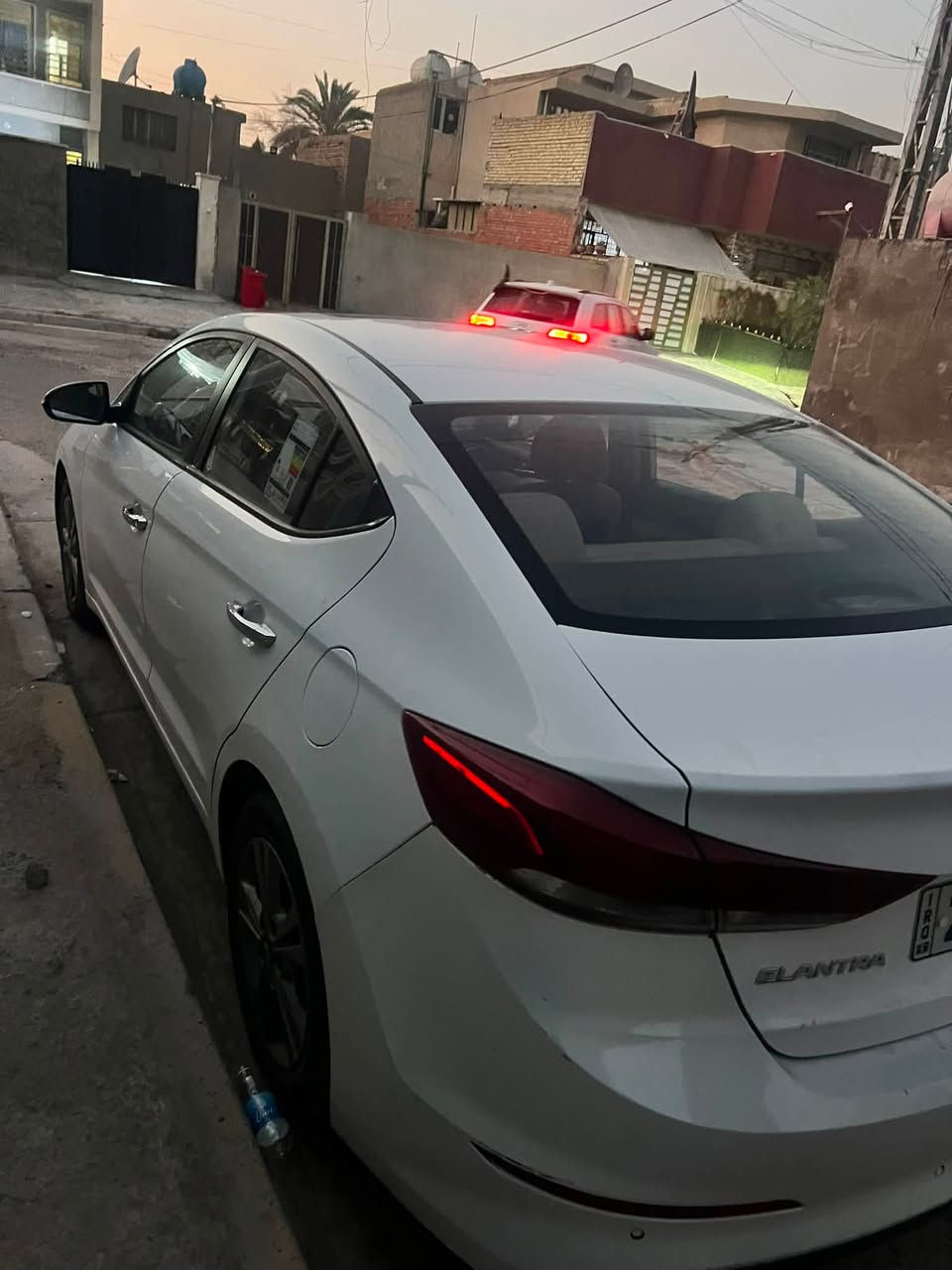 سلام عليكم النترا موديل 2018 خليجي تبريد قطعتين +خلفي داخل اللون قطعتين السعر 127$ فول ماعدا البصمة فتحه سقف ***********
