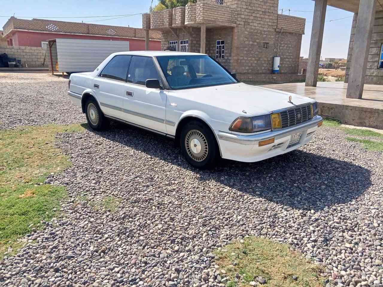 السلام عليكم
هارتوب موديل 1991 السياره بدون صبغ بيه فقط بارد بل جاملغ الخلفي محرك شرط كير بي تأخير عل بك الصدر جيد جدا تايرات جدد داخله نضيف السعر خاص *********** اتصل
