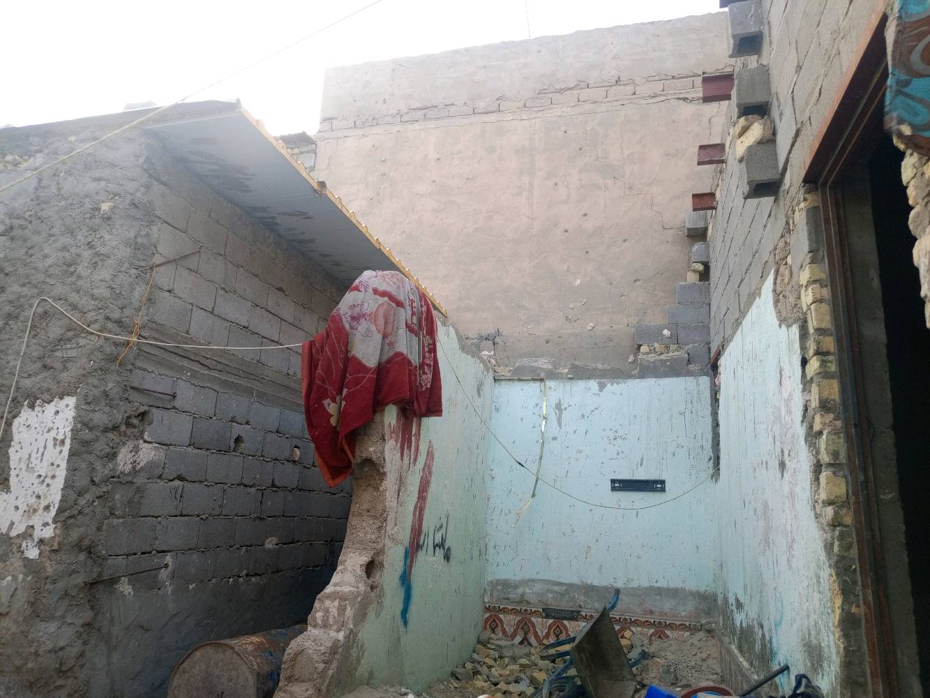 بيت للبيع مساحه 176 واقع حال يعتبر قطعه حي الحسين شارع موسى الكاظم 


خلف المغتسل بنص الولايه كل شيء قريب منه مستوصف مدارس للاستفسار ***********