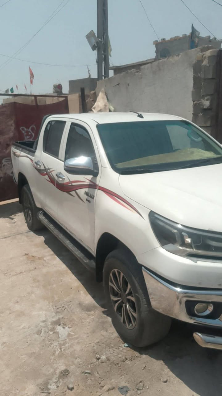 سياره فورويل 2021 سنويه مساقطه سعرها 235$***********
