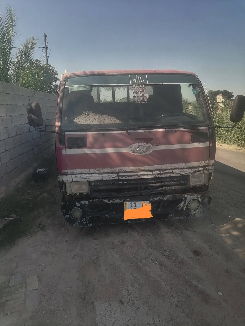 السلام عليكم  هونده موديل 95 رقم بغداد انكليزي محرك بيه بخار و ينقص السياره 3 طن بل السنويه يعني تستلم بيه 75 لتر كاز يوميه مكان السياره بغداد السعر ب 58و قابل لتفاوض المحموديه ناحيه الرشيد *********** وقت الاتصال من 9 صباحا الى 10 مساء
