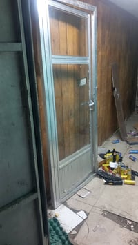 جام خانة للبيع بسعر مناسب ١٠٠الف العنوان بغداد الكاظمية 07735971525