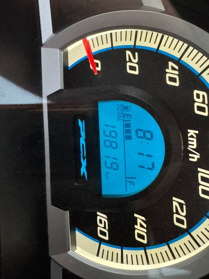 البيع جيل ثاني ياباني حجم  150 مكفوله كفاله عامه  ماشيه 19 الف. وصل معرض موجود قبل 3 شهر من نزله سويجات 2. Kf  حساس زدحام حساس ستان كلهه شغال مريات بل صندوك  وبل عافيه صير من نصيبه. مكاني بلديات ***********
