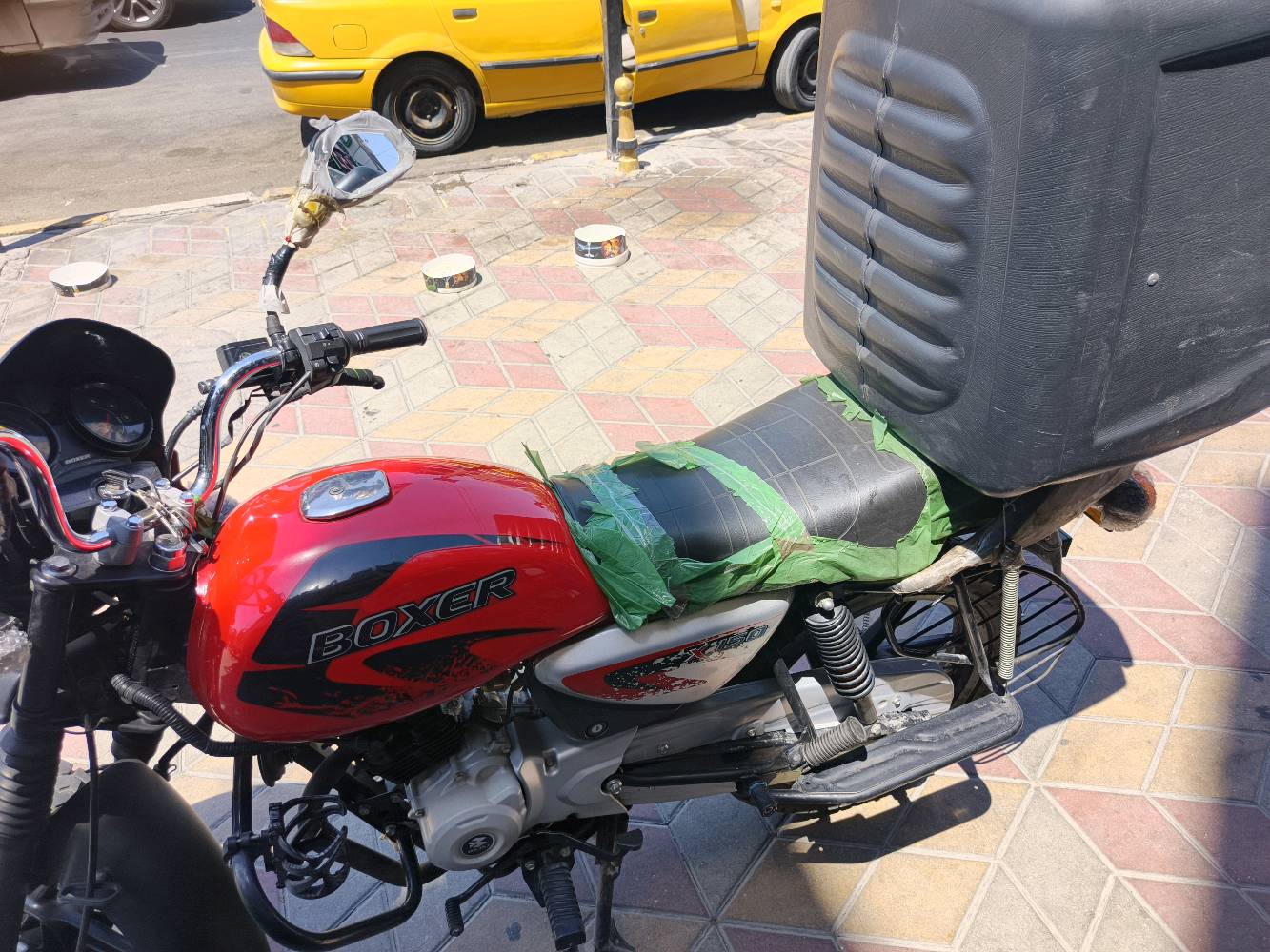 بوكسر • ٢٣ • مرقمه