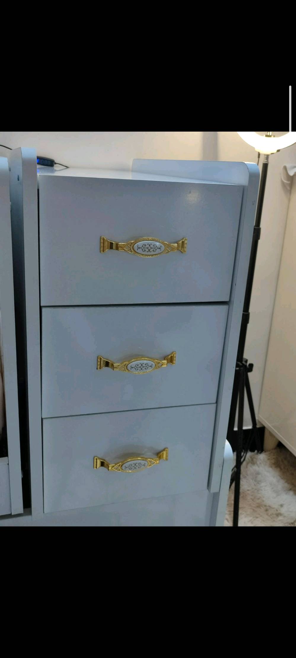 جربايه اطفال الحد عمر 3 سنوات تركيه نظيفه جداً للبيع مع دوشكا طبي درجه اولا  مريح للاطفال والسعر 125 للطلب والاستفسار ***********
