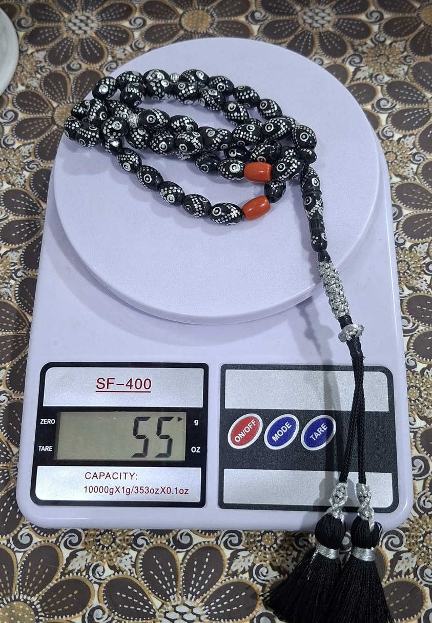 يسر حجازي قديم • ٤٩ خرزة • ٥٥ غرام