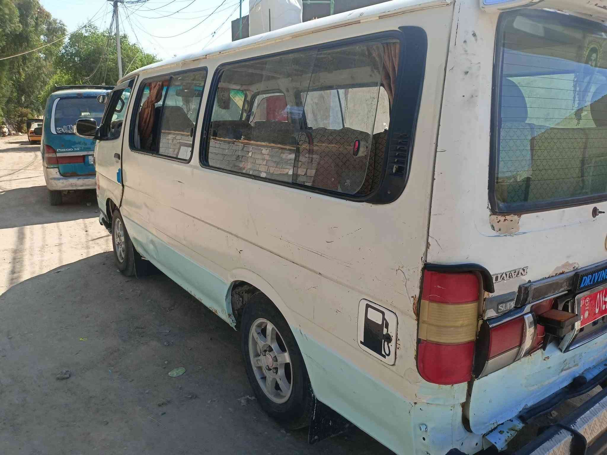 جنبي موديل 8 اكسل ياباني صدر جديد جاهزة حلوه رقم واسط ماندل راعيه مكان حله سعر 18 سياره ناعمة ***********
