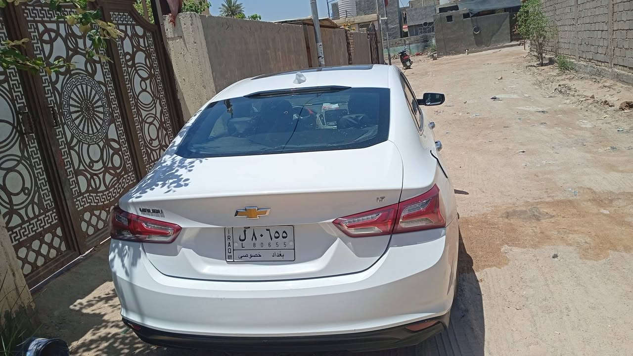 للبيع موديل واحد وعشرين ب90 *********** خابرني وبيك خير وتدلل
