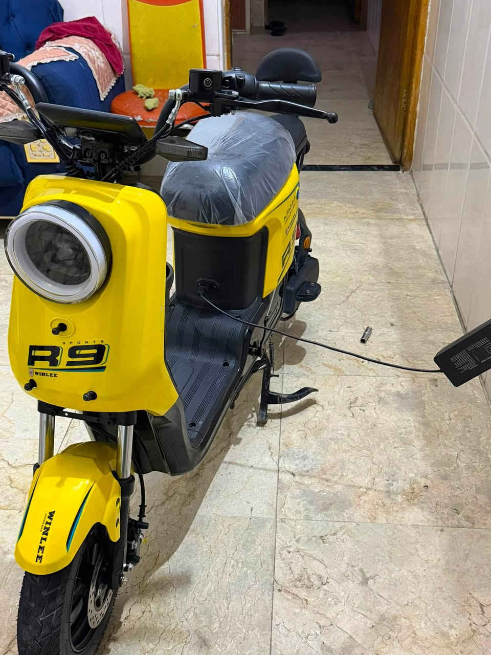 السلام عليكم ار تسعه لبيع الدراجه نضيفه وحلوه رايدها 350وبيها مجال بسيط مكان بغداد الواتساب***********
