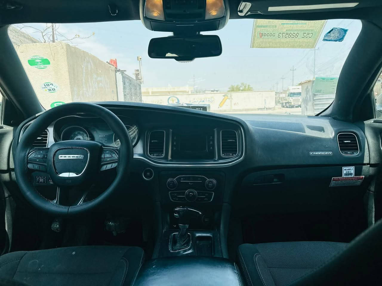 جارجر 2015 اصل SXT فول مواصفات فتحة رقم بغداد دولي بأسمي تحويل مباشر مكينة 3.6 جاهزة مكينة وكير وحدادة وتخم تاير حادث بجم السونار ناشرة شوفة واتصل  
للبيع او لمراوس السعر 130 وبيهه مجال مكاني البصرة الجمهورية 
ه‍ـ*********** البصرة, العراق
