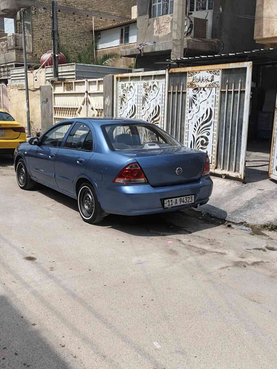 البيع نيسان سني مصبوغه عام اثر جراد سيارة حلوه وجاهز بدون ظربه بجم كبس ظربه بس بقبق صندوق السعر ٨٠ مكان سيارة بغداد متوجه بين المنصور وحي جهاد الرقم ***********
