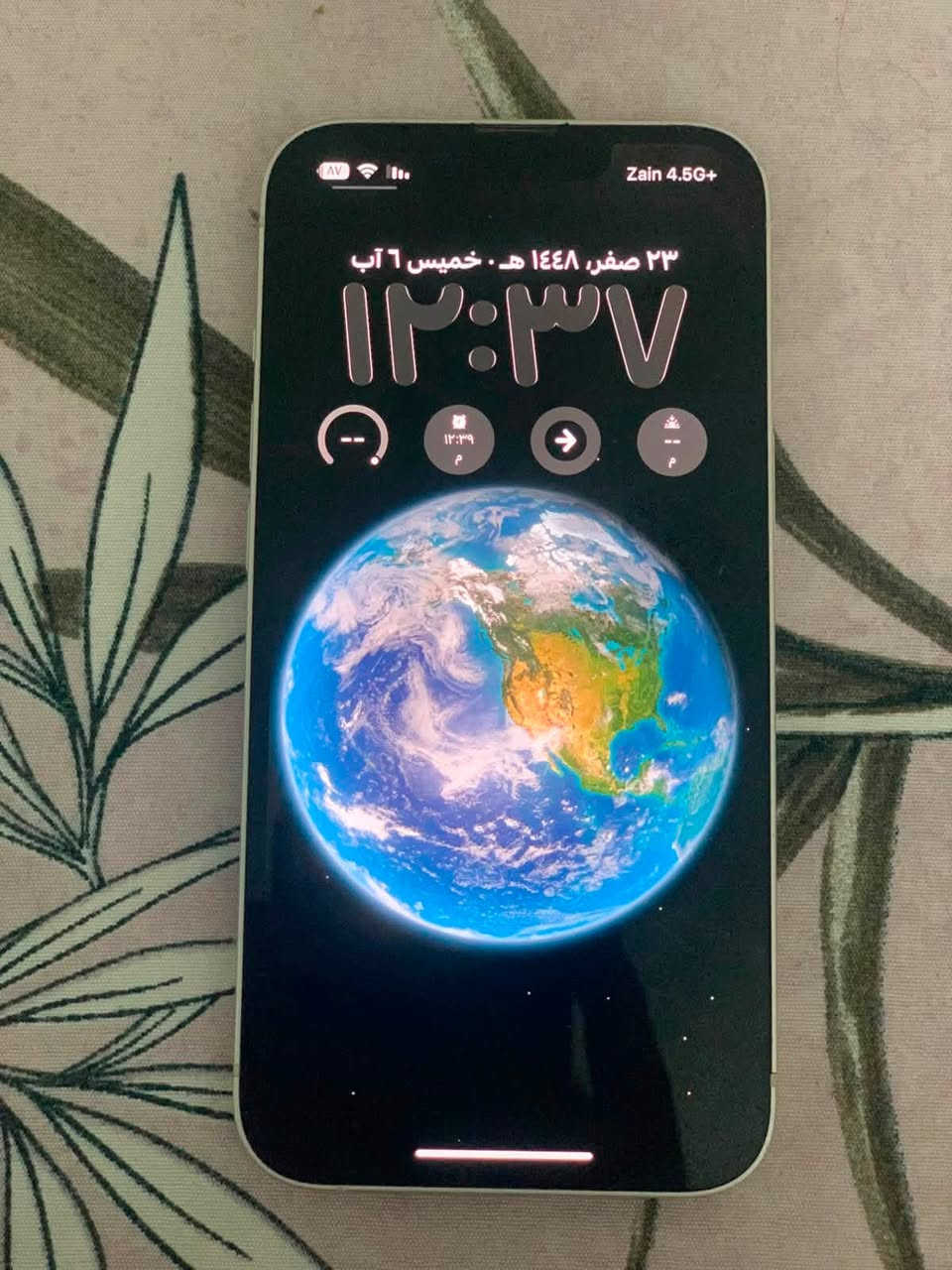 سلام عليكم جهاز نضيم معنه كلمه ١٣عادي مستبدل بطاريه وضهر مكسور ذاكره ١٢٨جهاز لون ابيضّ مميز جهاز ما عايز أي شي 
مكاني نجف شارع المطار جديد 
سعر ٤٠٠وبي مجال 
رقمي *********** متوفر فقط واتساب وخط خاص ماسنجر ما متوفر
