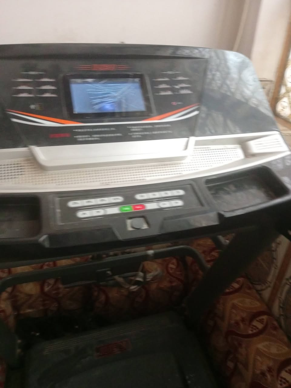 جهاز جري يحمل وزن ١٥٠ مع تكسير الدهون جبلي دبل ماطر سعر ٣٥٠ مع توصيل داخل كربلاء المقدسة رقمي ***********
