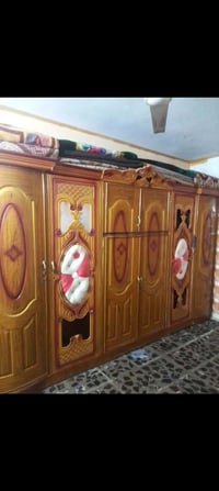 كنتور للبيع نضيف السعر 250 بي مجال قليل مكان مدينه الصدر