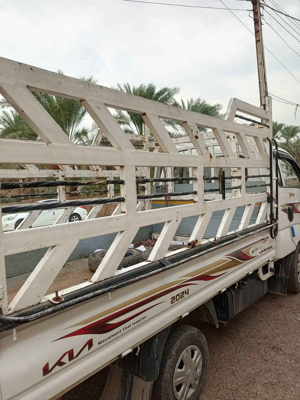 للبيع محجر كيا عموشه رايده 350 وبي مجال رقمي ***********
*********** بغداد

