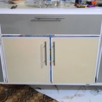 كاونتر • نظيف • صفح مكسور