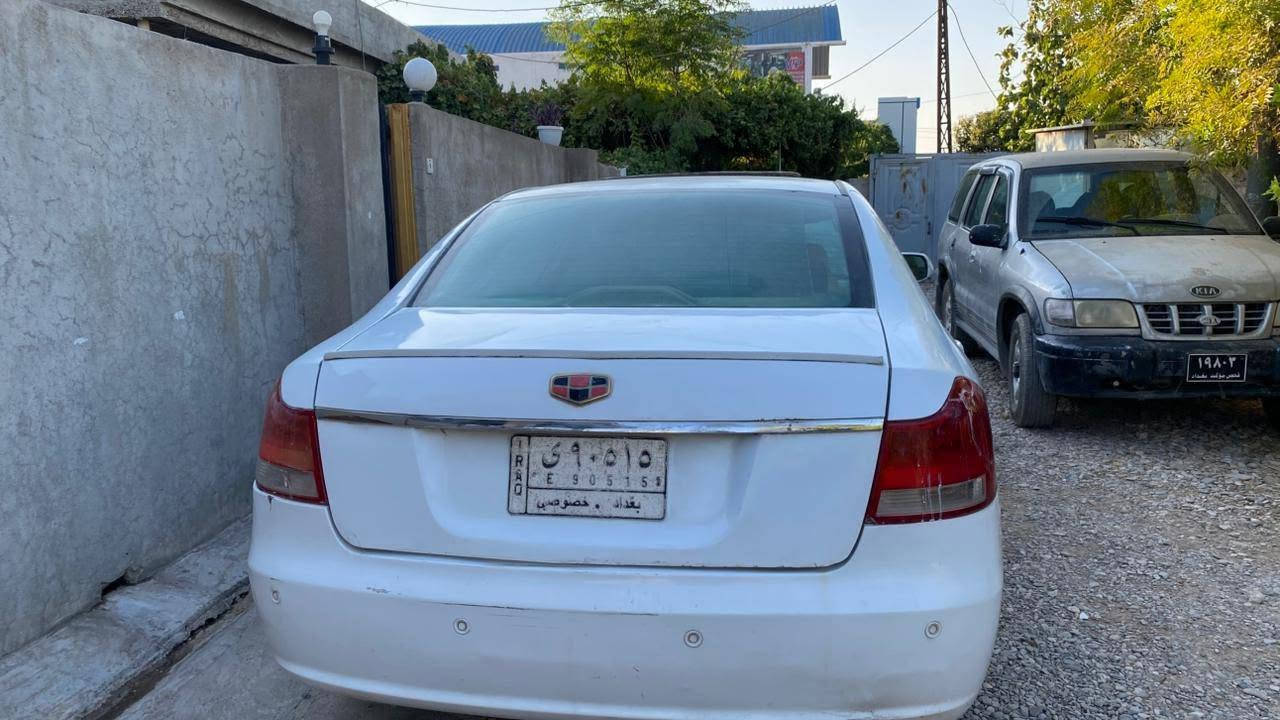 جیلی ئیمگراند مۆدیل 2013
گێڕ ئۆتۆماتیک نمونەی جوانی
تەبرید لەسەر سویچ
فول فول مواصفات

سەنەوی اصلی خۆی و وەکالەیە
 لەگەڵە بەشەرتی ئەوەلیات

بیلاد مەکینەو گێڕی لانسەرە مەرغوبە

هیچ دەعم و لێدراوێکی پێوە نییە سەیارەیەکی زۆر مەزبوت و تایبەتە

شوێن... هەڵەبجەی تازە
نرخ... 36 وەرەقە
ژ.م...***********
*********** أربيل, العراق
