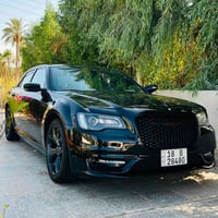 كرايسلر 300S • ماشي ١٠٠٠٠ • وارد امريكي