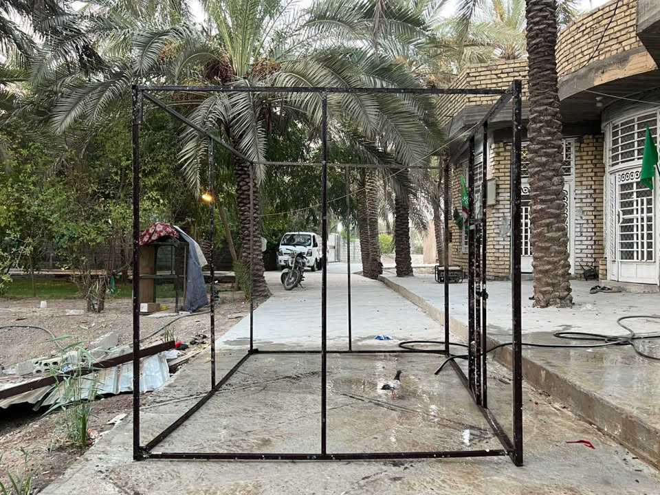 السلام علكم   قفص تفصال  للبيع
الحجم 10متار  العرض 3x3  الطوال2x2تزكام سعر 200بي مجال   ***********
