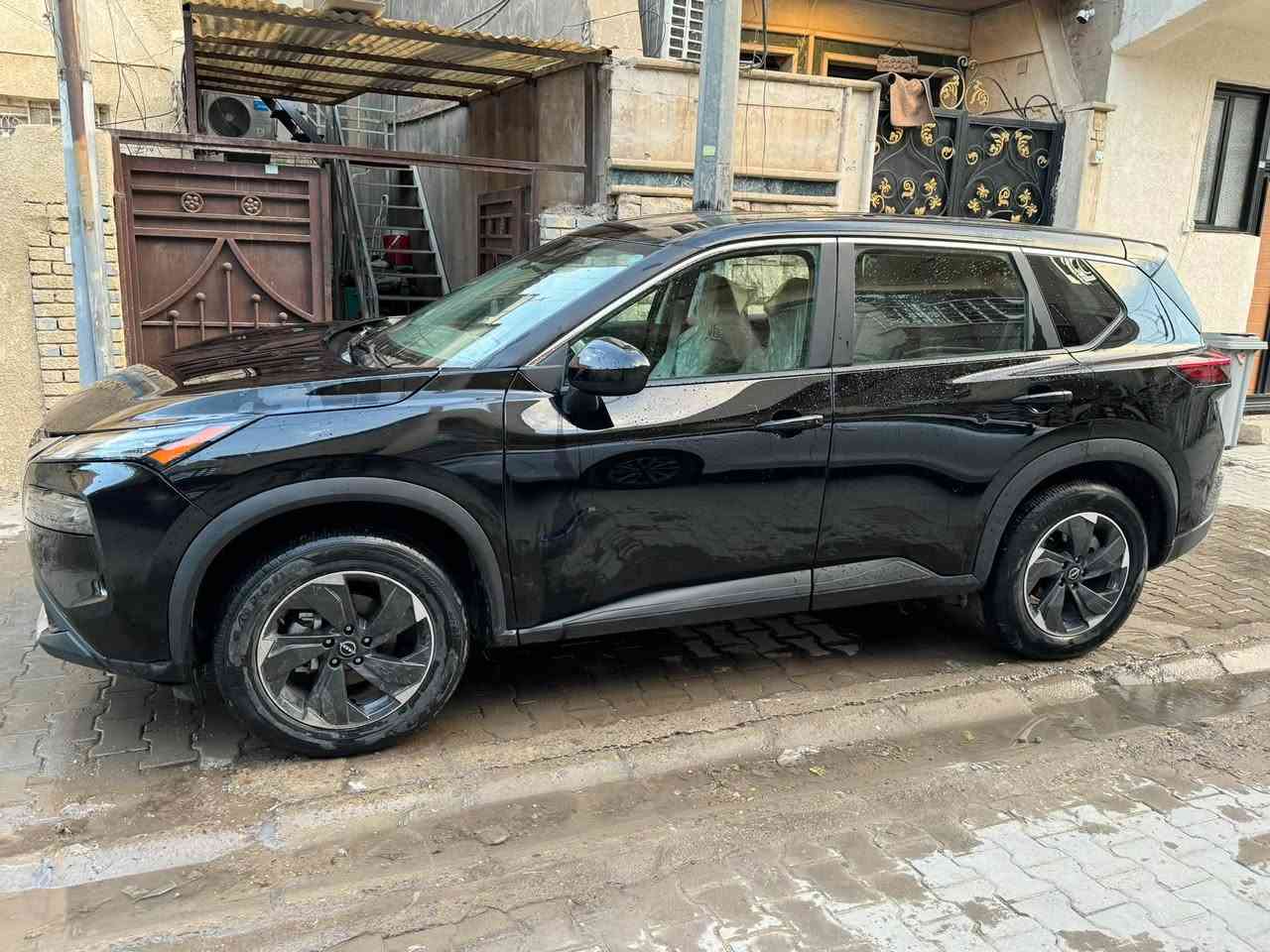 نيسان روج 24 SV تيربو 3 سلندر ماشية 10 ونص ميل رقم اربيل وهذا حادثه  بالصورة السعر 150 للاستفسار الاتصال على هذا الرقم ***********
