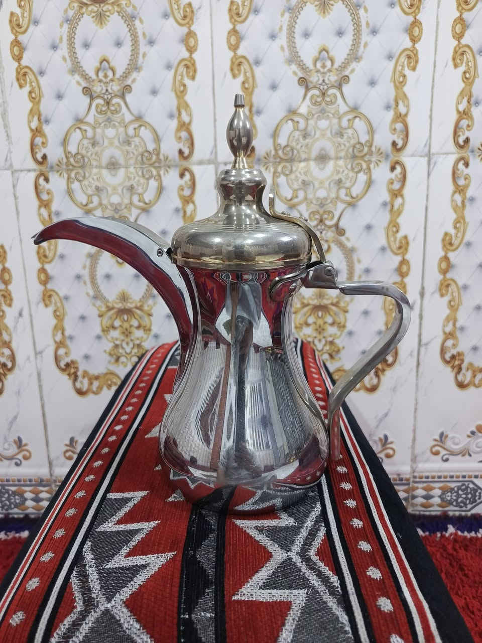 دله العساف للبيع قياس 28/ للستفسار اتصل *********** يوجد توصيل
