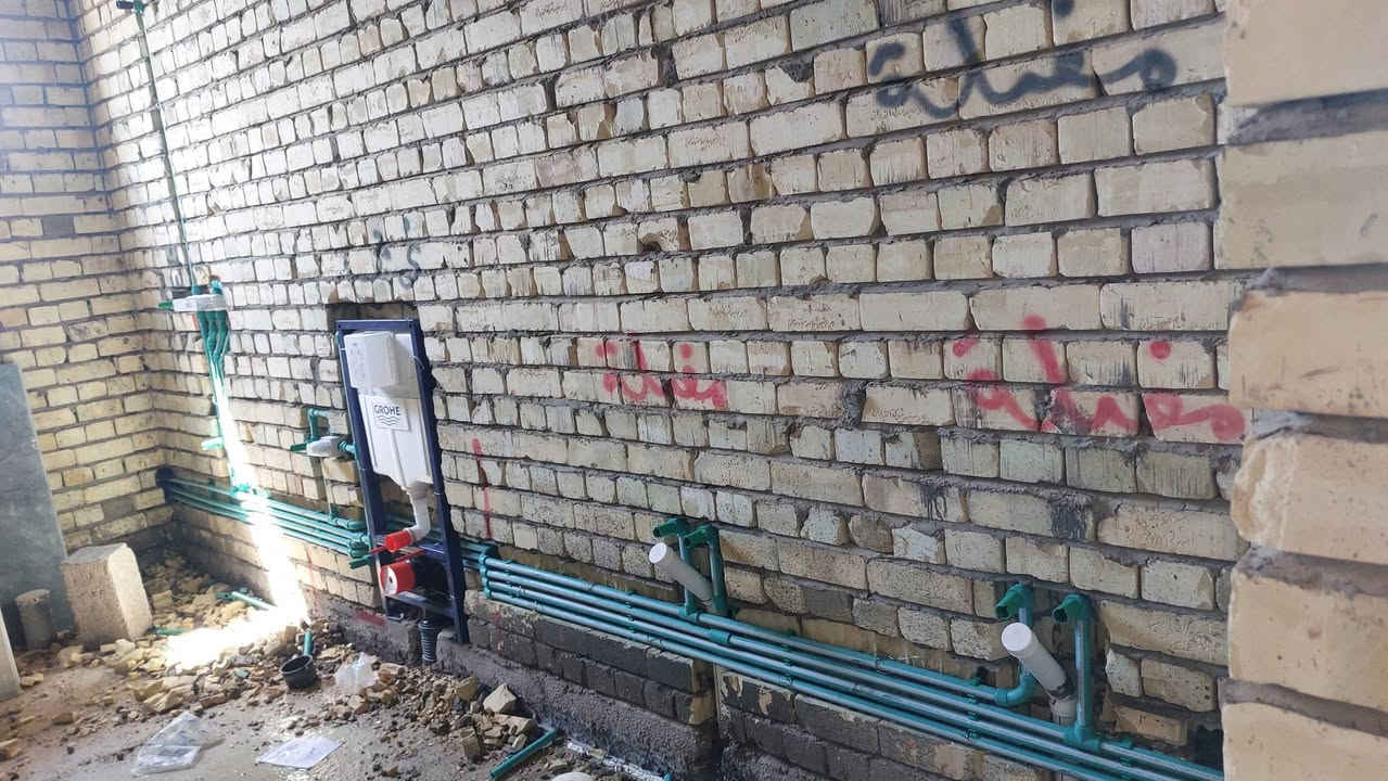 السلام عليكم ورحمة الله وبركاته 
احد أعمالي في الكرمه تأسيس ماء ومجاري اخوكم السباك عبدالرحمن الحلبوسي 
رقم الهاتف 
***********
***********
