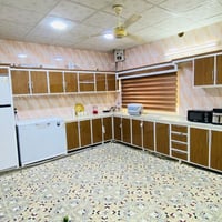 كاونتر • نظيف • ٨م