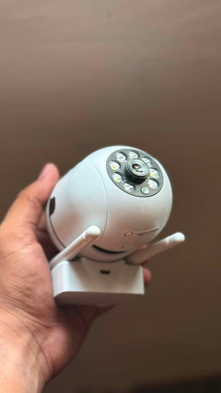 كاميرات مراقبة • خارجية • واي فاي متحركة