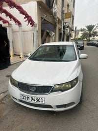 سيراتو ٢٠١٢ • ماشي ٣٠٠٠٠٠ • بغداد