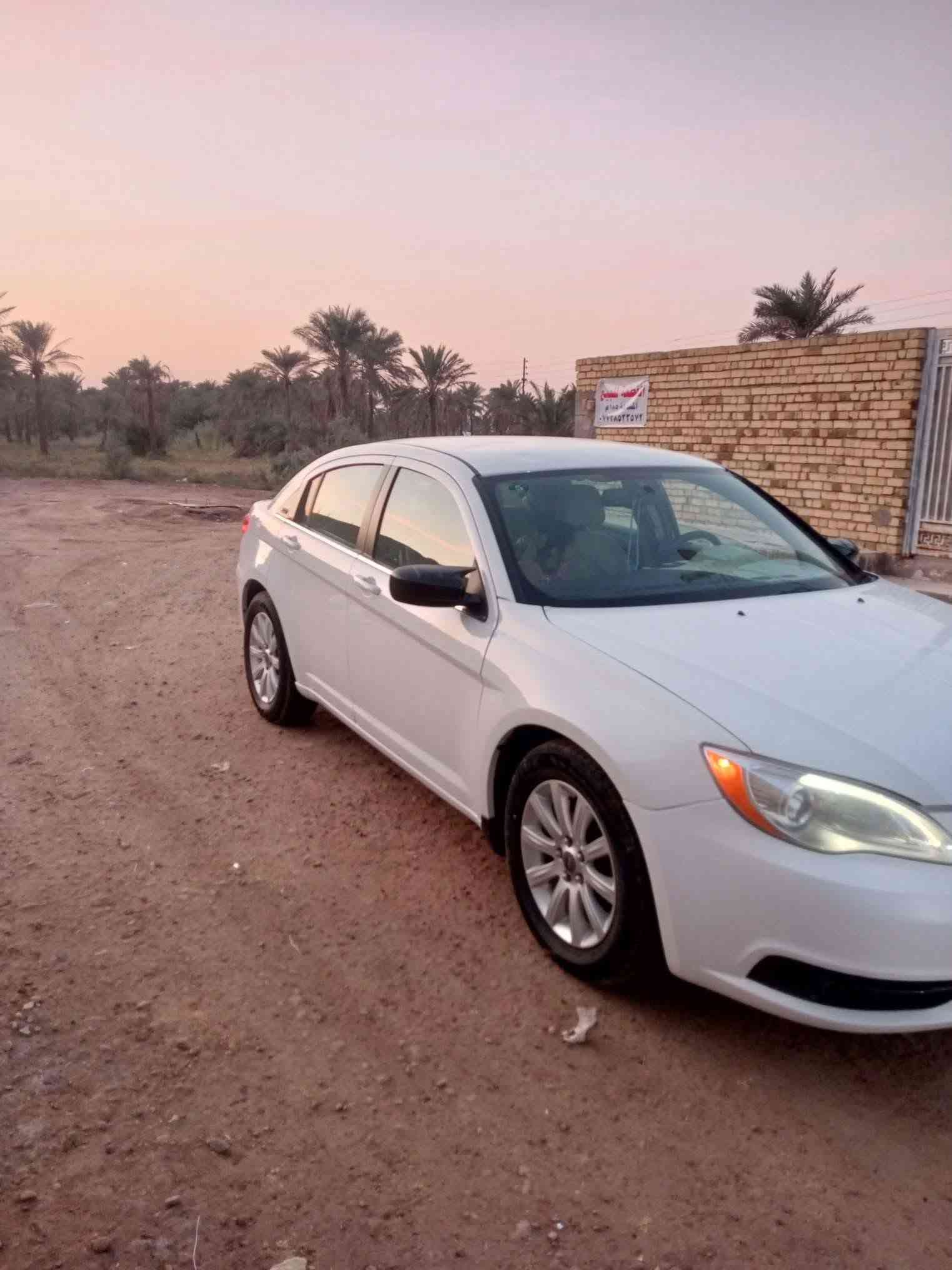 السلام عليكم C200 للبيع
موديل 2013
مكينة 3.600
رقم بغداد باسمي مشروع وطني
تخم تاير جديد 
ماشية 149
تحكم ستيرن 
كشن كهربائي 
السيارة جاهزة شغل واطلع ترايك وين متريد 
مكينة بحالة جيدة السيارة بدون حادث والسونار موجود وية الصور السيارة داخل سرقة دعامية وجاملغات الامامية والايتات  فقط الباب الخلف السايق اني بدلتة لان مشخط والباب القديم عندي السعر 90
للاستفسار اكثر اتصل ***********
للعلم ما متواجد على الفيس هذا الرقم بي واتساب 
ميسان .العمارة
