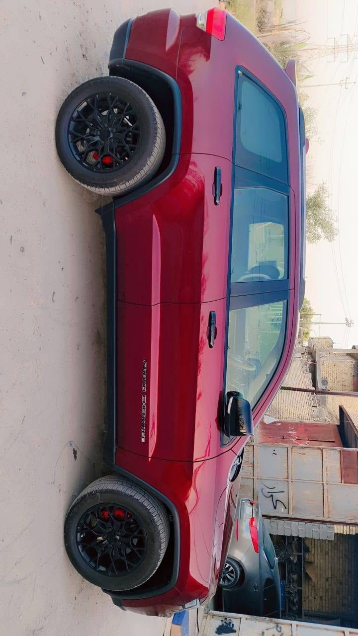 سلام عليكم جيب لاريدو موديل 2019 خليجي كفاله عامة تو ويل داخل بيجي   ماشي 137 مايل رقم بغداد طخم تاير حدادية 100٪100 حساس امامي خلفي رادار بالمري فتحة بالسقف مري شفط محرك مامفتوح كير اكسل كفالة ***********
