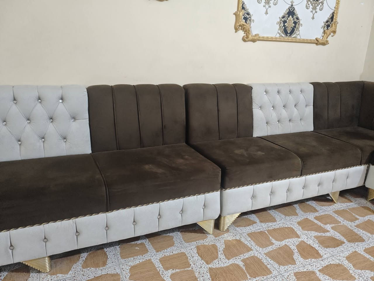 ديوان حطاطه للبيع 30مقعد
للاستفسار:***********
