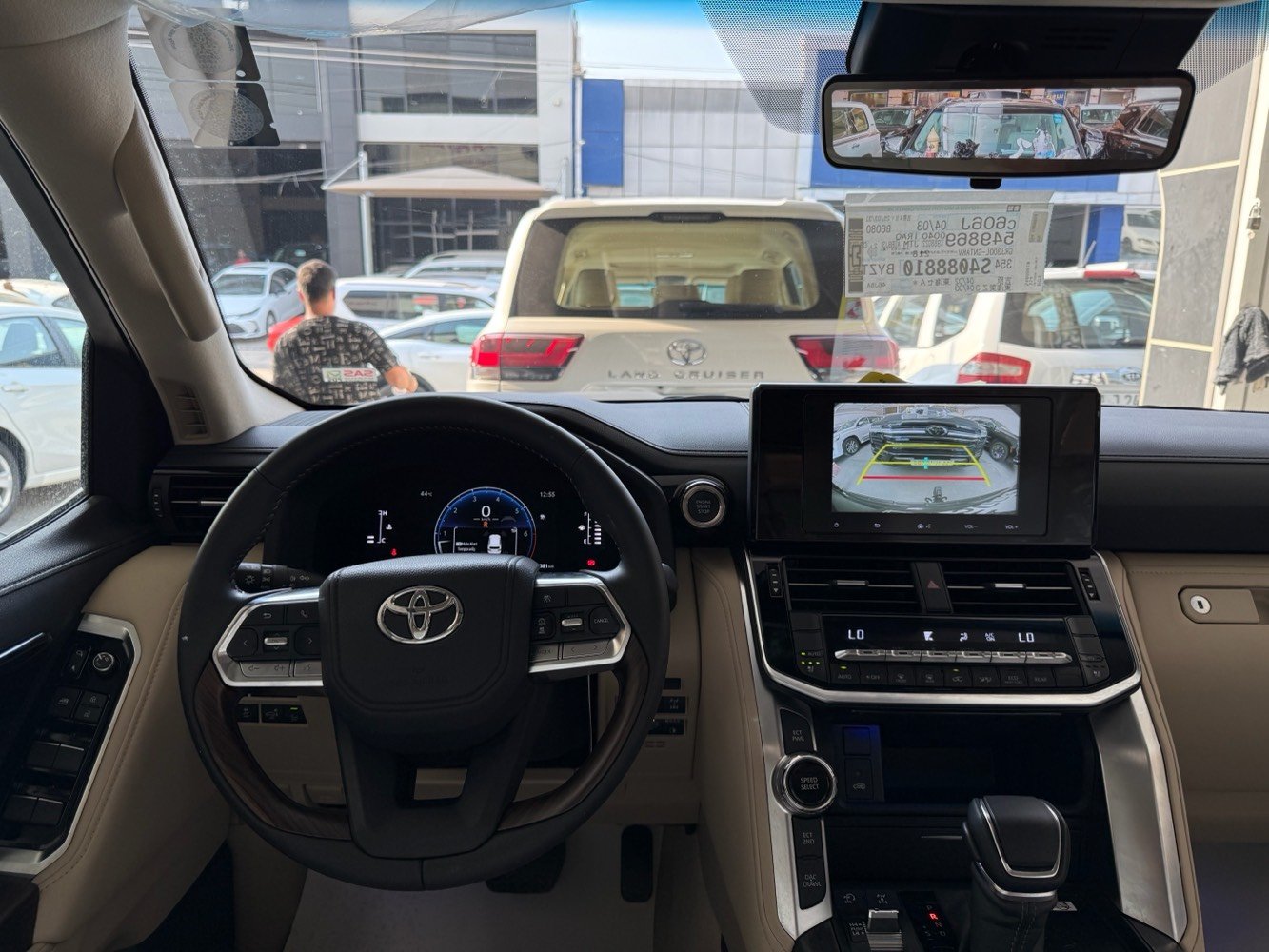 * لاندكروزر GXR لمتد S بلاك ادشن ساز  مغلفة ppf موديل 2025 
* ⁠معرض الناجي بغداد معارض النهضة الشارع الثاني 
* ⁠سعد العبيدي (7700637589) (***********)
* ⁠الموديل : 2025 بلاك ادشن لمتد S ساز 
* ⁠الفئة: GXR لمتد S تنفس طبيعي 
* ⁠السعر (125 مليون) 
* ⁠اللون اسود بلاك رقم بغداد
* ⁠العدد (1240 كم / زيرو) 
* ⁠محرك  6 سلندر (4000 cc) 
* ⁠لد الشباك الامامي لحاية امامية خلفية (كت) 
* ⁠رادار امامي رادار خلفي 
* ⁠نقطة عمياء بالمري الجانبية 
* ⁠تحديد مسار قيادة ذاتية 
* ⁠انارة داخلية بالابواب متغيرة الألوان 
* ⁠كامرة خلفية كامرة بالمرآة الداخلية 
* ايرباك عدد (8) صاج داخلي 
* ⁠بصمة تشغيل بصمات ابواب عدد (5) 
* ⁠شاشة امامية اصلية 
* ⁠ شاشات خلفية عدد (2)
* ⁠فتحة سقف (سلايت) 
* ⁠كراسي الامامية كهرباء وتبريد 
* ⁠مقاعد (7) راكب دفع رباعي (4 * 4) 
* ⁠ثلاجة وسطية جنطة كهرباء 
* ⁠تشغيل عن بعد شاحن واير ليس 
* ⁠حساس امامي خلفي ويل (20 انج)
* ⁠وباقي مواصفاتGXR المتد s البلاك ادشن المعروفة 
* ⁠السعر (125.000.000) مليون 
* بغداد - معارض النهضة - الشارع الثاني - معرض الناجي هـ(***********)(***********)
