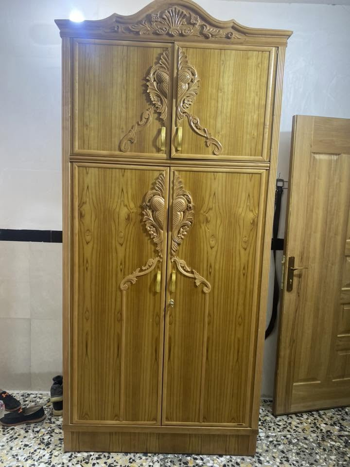 غرفه نوم صاج اصلي عراقي جديده ماخذها ب2 ونص جديده ومكفوله بعدها بليلون اريد ابيعها 1750 مكاني بغداد ***********
