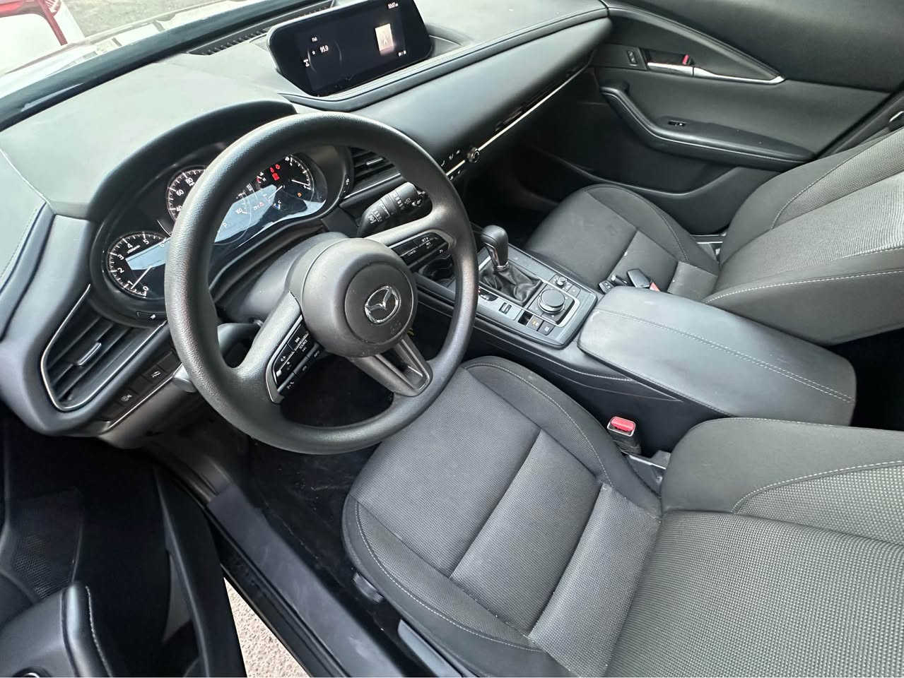 مازدا ٢٠٢٤ cx-30 awd
فول مواصفاته 
تةنها سلايد نيه بصمةية كوشن هيتةر رادار اوتو هولد 
تةنها بونيت وجملغ ى سةكن بوياغه شاصي نيتي بةشةرت بئ ارباك هةمووى سةلامةتة 
ژماره كاتيه تازه داخل بووه 
شوين هةولير *********** واتساب 
ضرر فقط بنيت وجملغ سكن صبغ بدون شاصي بشرط بدون ارباك 
رقم كاتي مؤقت دخول جديد سعر ١٣٠ ومجال 
مكان اربيل أربيل, العراق
