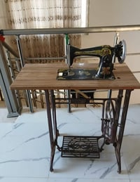 مكينة خياطة • فراشة • باب الأول