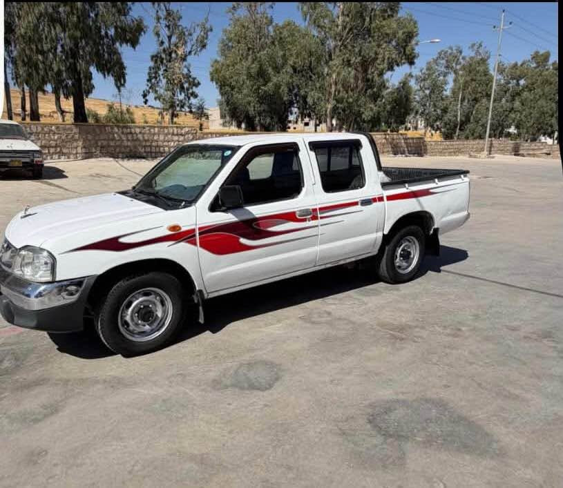 نيسان نافارا • ٢٠٠٦ • أربيل