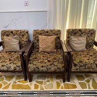 تخم • للبيع • مستعجل