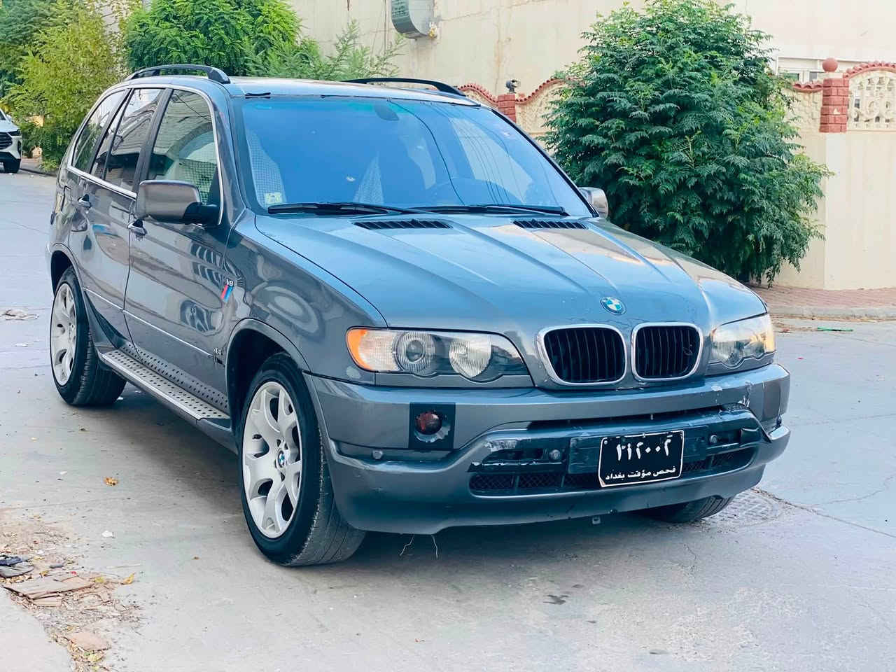 سڵاوی خوای گەورەتان لێبێت
BMW X5.V8 544i
ساغ ساغ مۆدێل ۲٠٠٥
۲۷گەڵا مەجالیك زۆر كەم
تۆماتیك دەبڵ گێڕە
سڵاید جڵد هیتەر
گێڕو مەكینە بەشەرت
كارەبای هەمو گیانی ئیشەكات
دوكەڵو سەرف و بوخاری بە شەرت
چوار تایەو ویل لۆكی لە ژێرایە
دوبەیە سەیارەكە كەفیلی مەدەنی كێشەی یاسای نەبێت
پێشو دوای كەپسە 
سەقف و شانی  شوشەی
لە سلێمانیم
٠۷۷۱۹۹٠۳٥۳۲
٠۷٥٠۱۸۱۹۱۹٤
