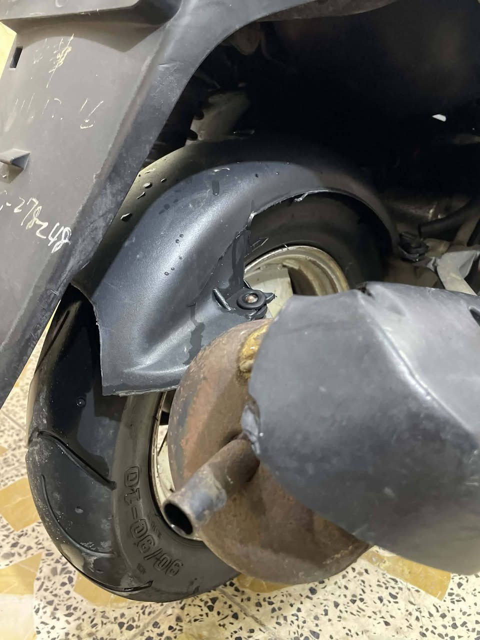 ماكس120 منغولي مكينه بلاد  ناعمة شلعة معدل كفر مختم كابريتر بلاد سلف نكره كل وقت كهربائيات كاملة كلها سعر ٥٥٠ وبيها مجال بسيط مكان حرية ***********
