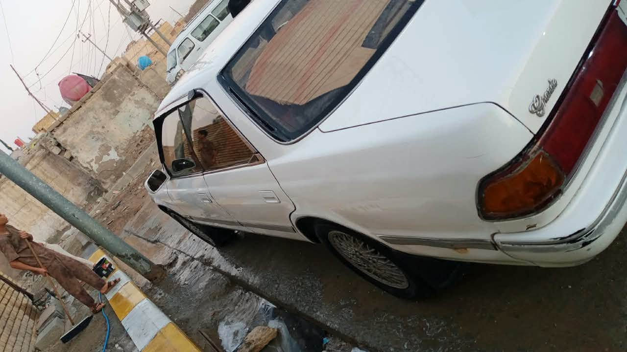 سياره مارك مكفوله كفاله عامه محرك كير شرط الفحص تبريد وي سويج تحويل ذاني يوم سياره حله من صور العنوان ناصريه سعر 47 وبيه مجال ‭***********‬
