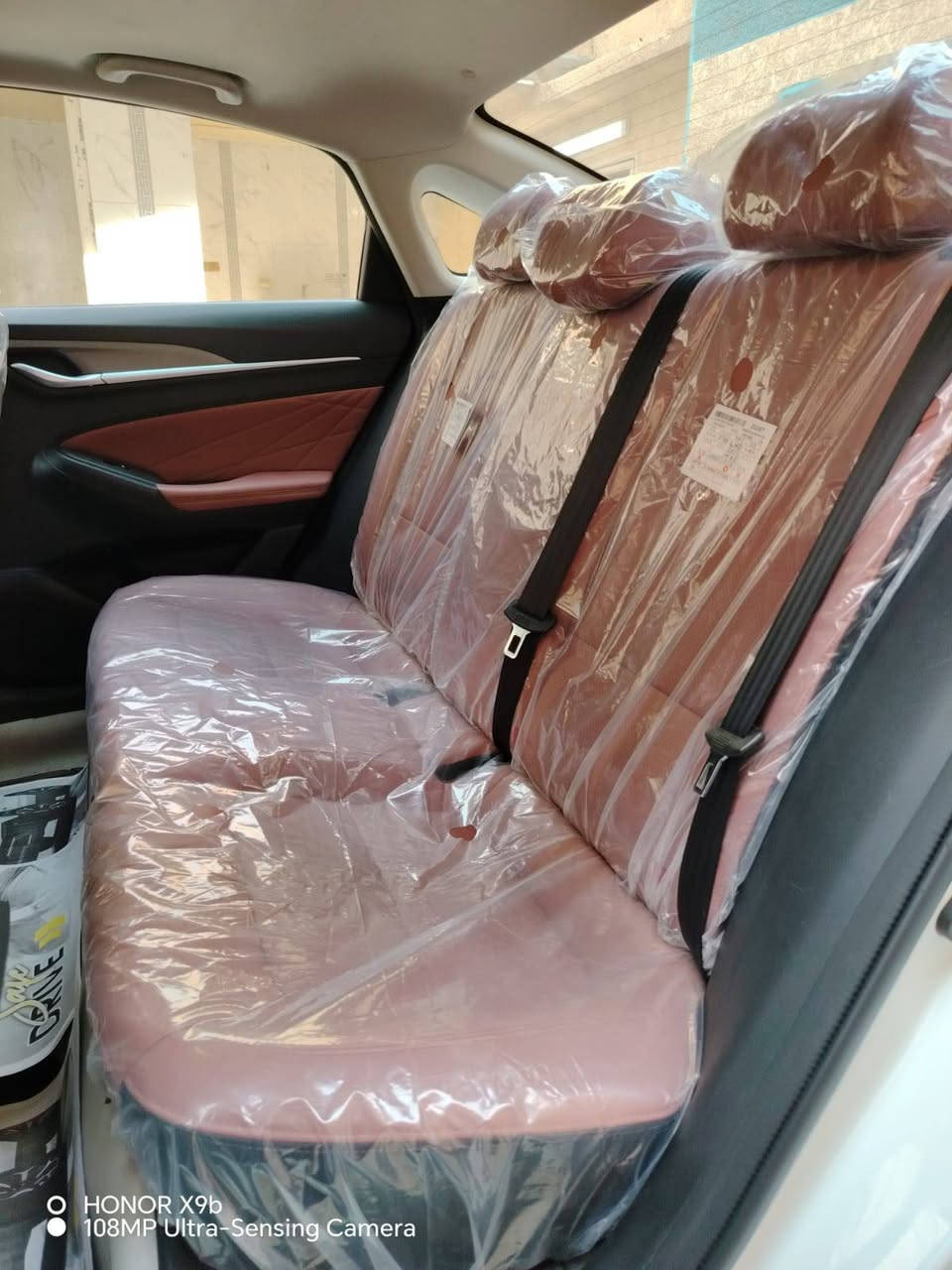 شانجان ايدو بلاص موديل ٢٠٢٦ ماشيه 13 فقط  بسمي رقم بغداد دولي بسمي السياره فول الفول شاشه متصله كاميرا ٣٦٠ رادارات حساسات كشنات كهرباء سلايد رؤوف لايت لد كير طياره تدفئه تبريد قطعتين مقاعد جلد كتلوكات الشركه وياها السبير منازل كاميرا اماميه خلفيه فتحات يوبي اس ويل كب بلادي كروم حساسات ويل كب تقفيل ذاتي جام وأبواب والسياره وضع الشركه وبضمان الشركه مكفوله كفاله عامه من الدعاميه لدعاميه ما عدة طخة مرجعة على البارد والسونار مرفق بل منشور نايلون الشركه بيها  سعرها 135 ورقه العنوان بغداد سبع قصور رقم الهاتف ***********
